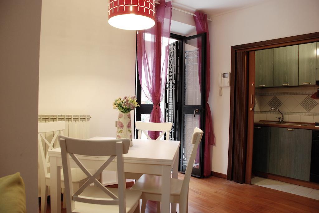 Palazzo Velli Suites Řím Pokoj fotografie