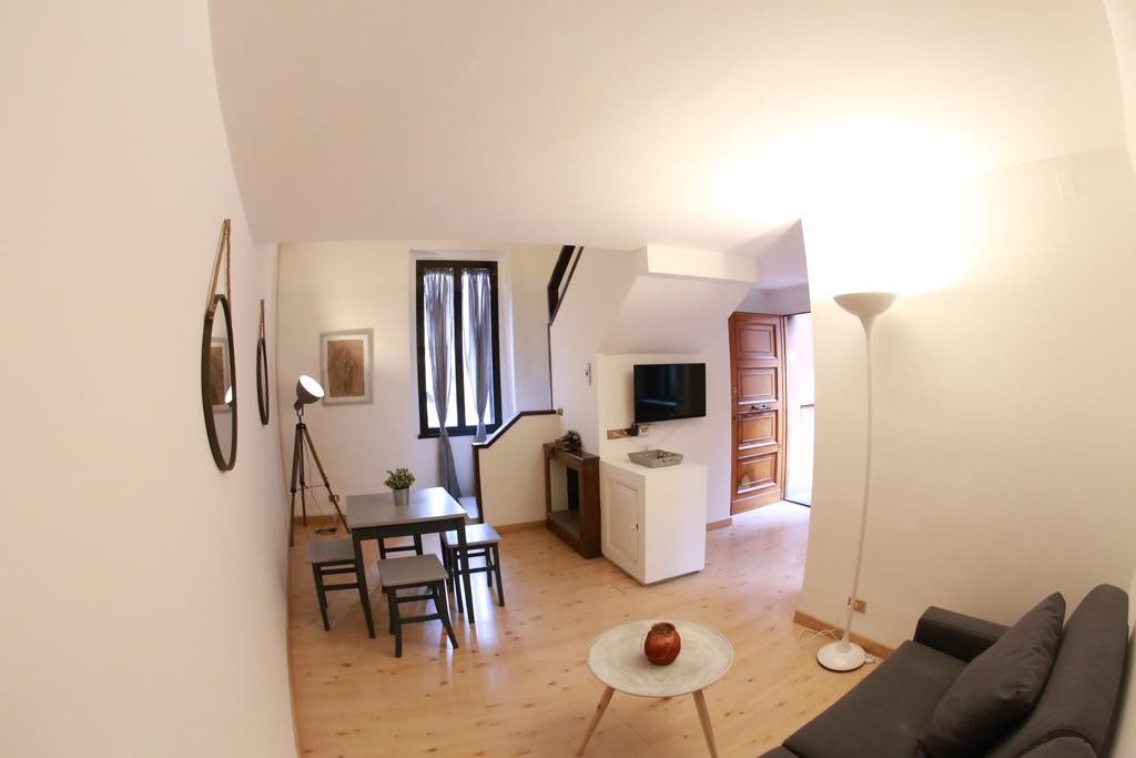 Palazzo Velli Suites Řím Exteriér fotografie