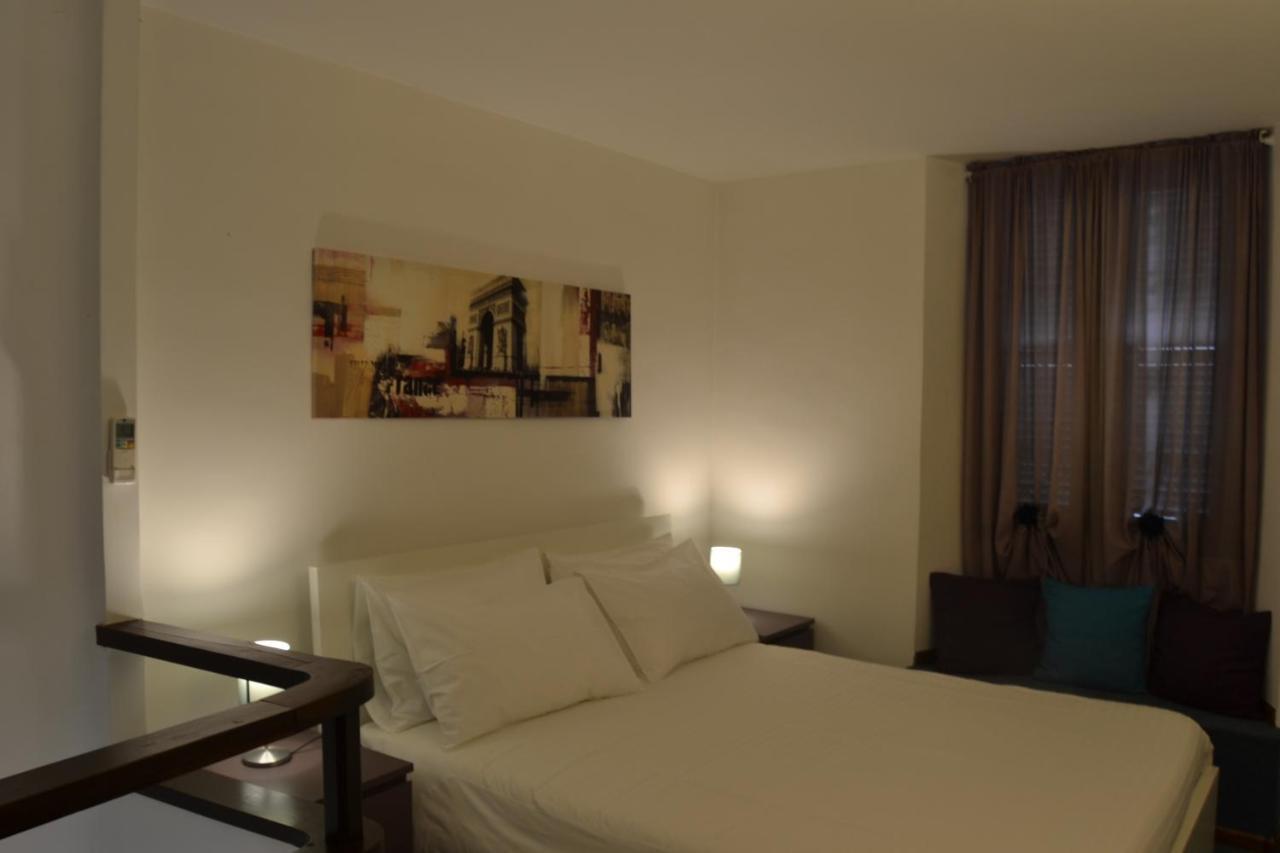 Palazzo Velli Suites Řím Exteriér fotografie