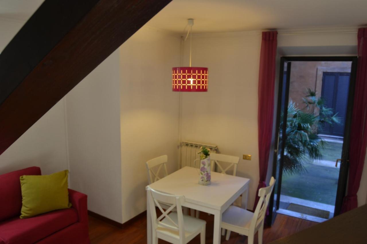 Palazzo Velli Suites Řím Exteriér fotografie
